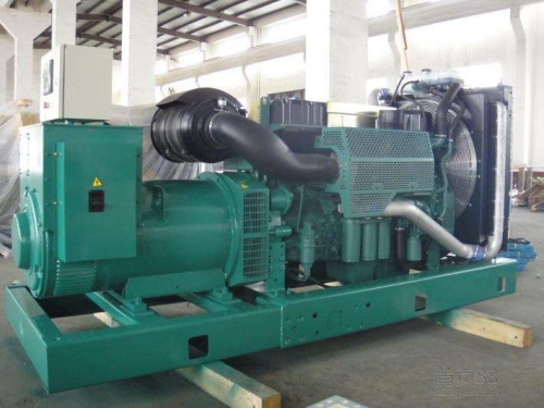 化德便携静音：租赁无声发电机组，便携式解决能源需求